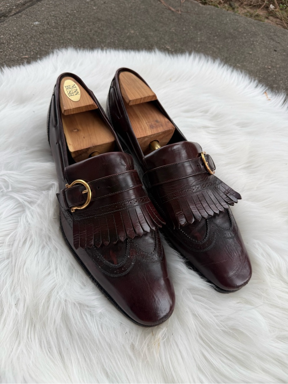 Salvatore Ferragamo Men's Burgundy Kiltie Monk Strap I Loafers